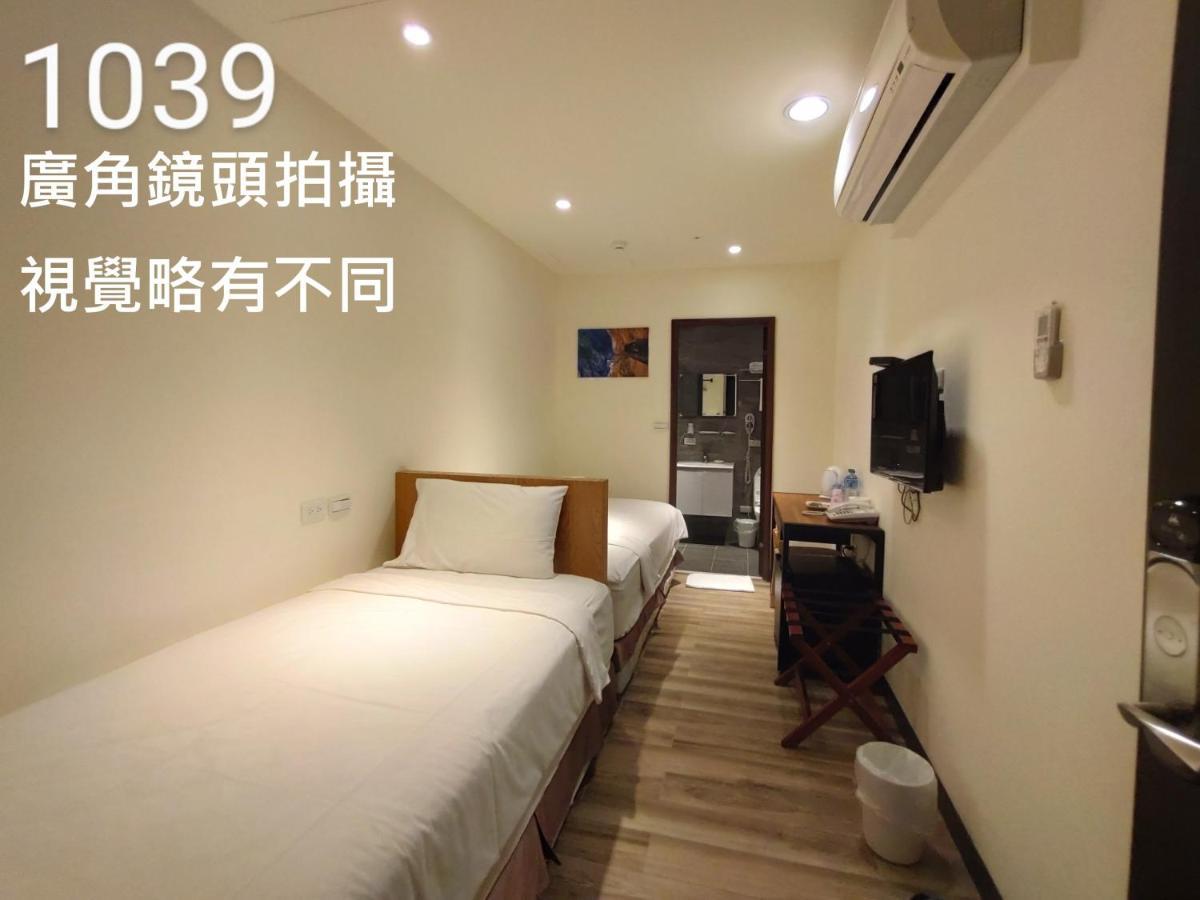 Honest & Warm Hotel Taoyuan Exterior foto