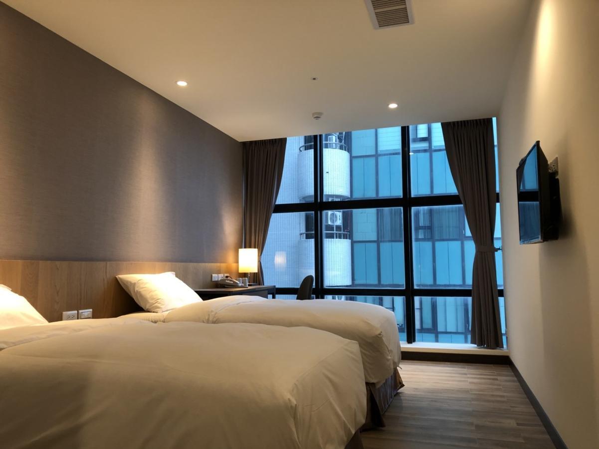 Honest & Warm Hotel Taoyuan Exterior foto